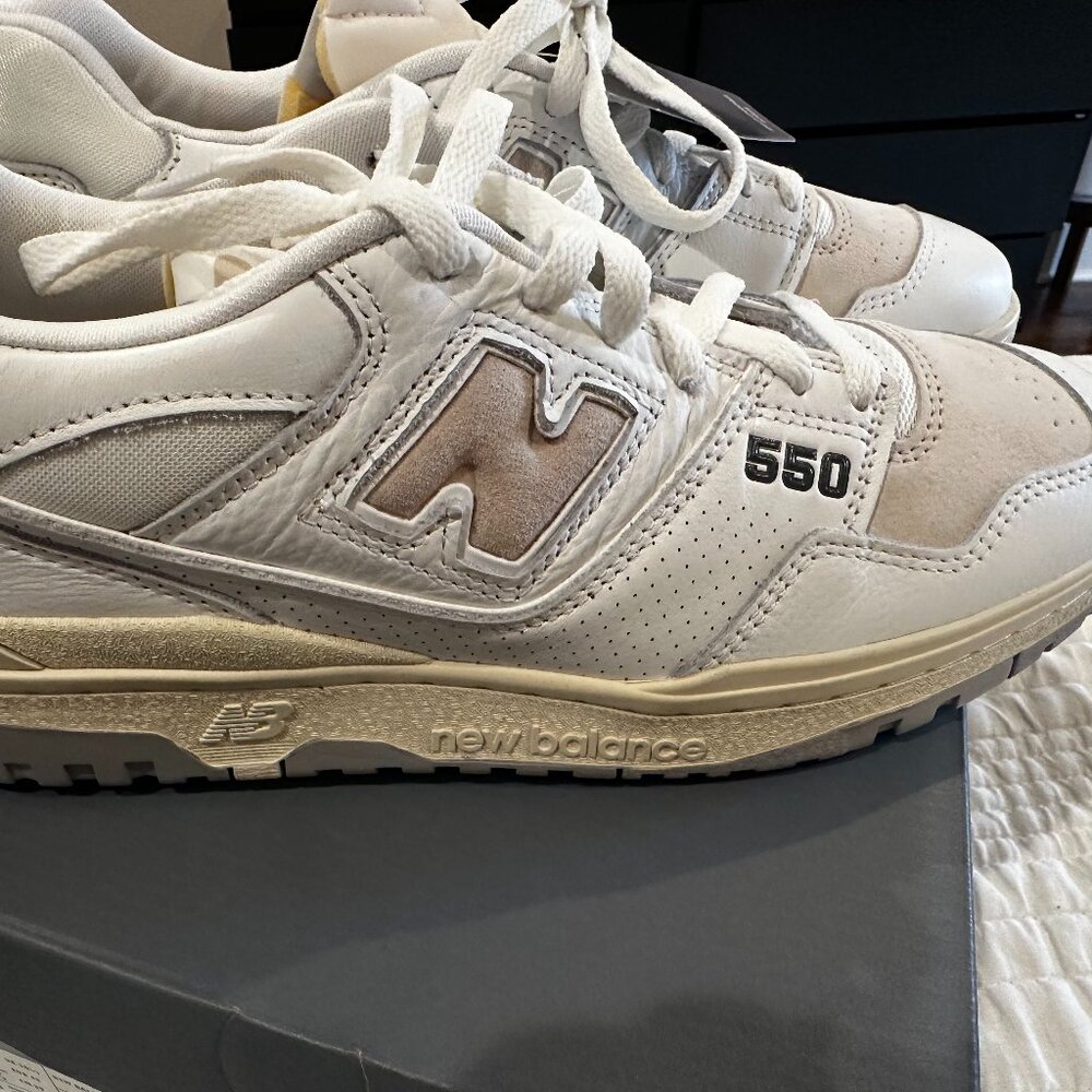 New Balance 550